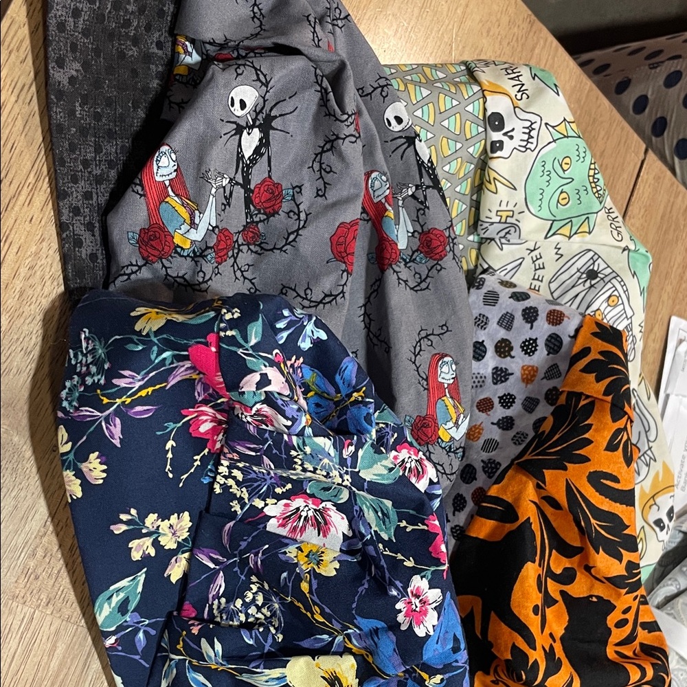 4 Bouffant Scrub Caps, women’s, surgery, OR